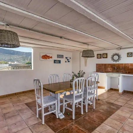 Ca La Yaya * Llança